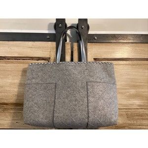 TORY BURCH Block T Light Gray Silver Felt Fabric Large Tote Bag Metallic Stitch